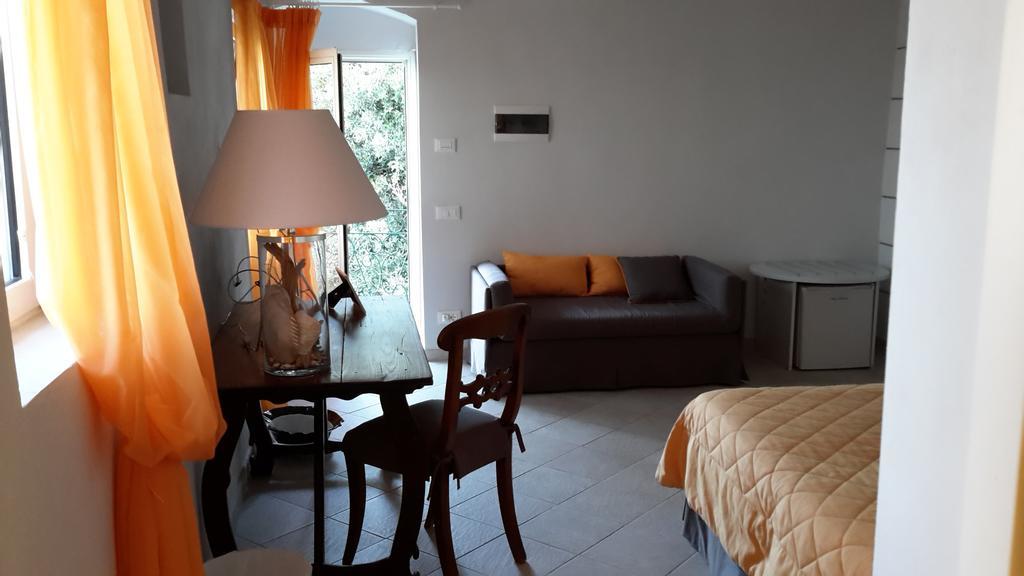 Bed and Breakfast Le Sirene Телларо Екстер'єр фото