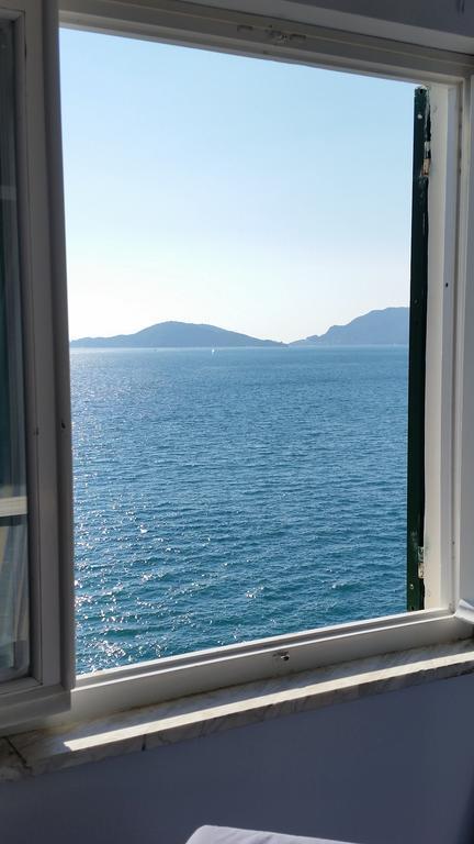 Bed and Breakfast Le Sirene Телларо Екстер'єр фото